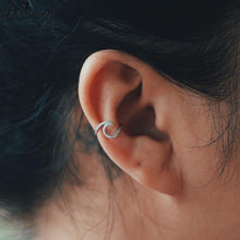 Load image into Gallery viewer, Jisensp Punk Waves Ear Climbers Earrings for Women Stud Earrings Ear Crawler Bohemian Cute Earing Piercing Earings pendientes