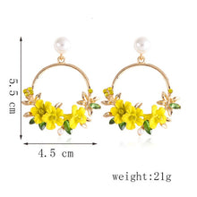 Load image into Gallery viewer, vintage Trendy Cute Flower Dangle Earrings For Women Girl Jewelry Female Rhinestone Round Circle Gift Wholesale oorbellen earing
